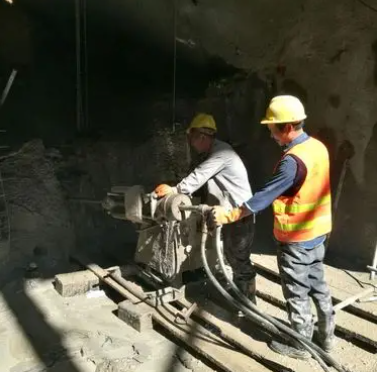 上海水下抗分散灌浆料特点 水下不分散注浆料介绍